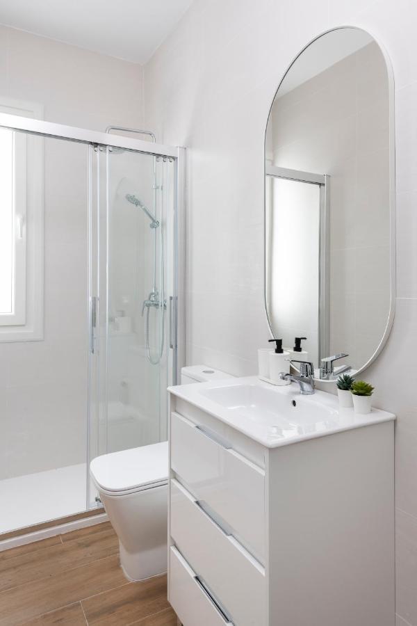 Mino Suite Apartment Siviglia Esterno foto